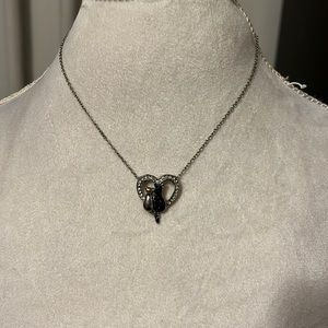 Rhinestone heart with silver and black rhinestone cats pendant necklace